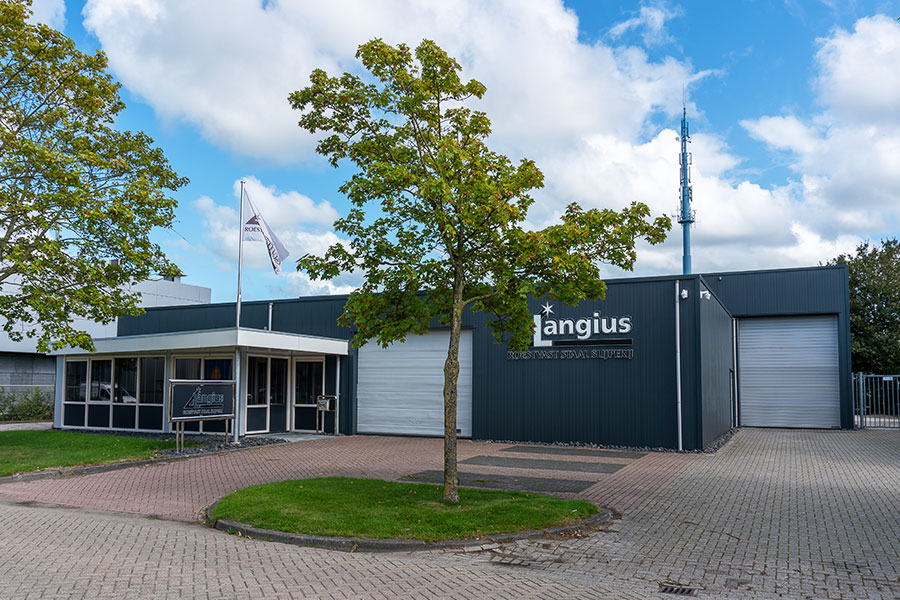 Langius aanbouw loods en kantoor